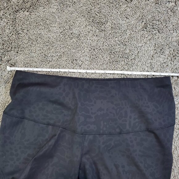 NWT Adidas  x 11 Honore Black Animal Print Flared Cropped Athletic Leggings - 2X - Picture 5 of 7